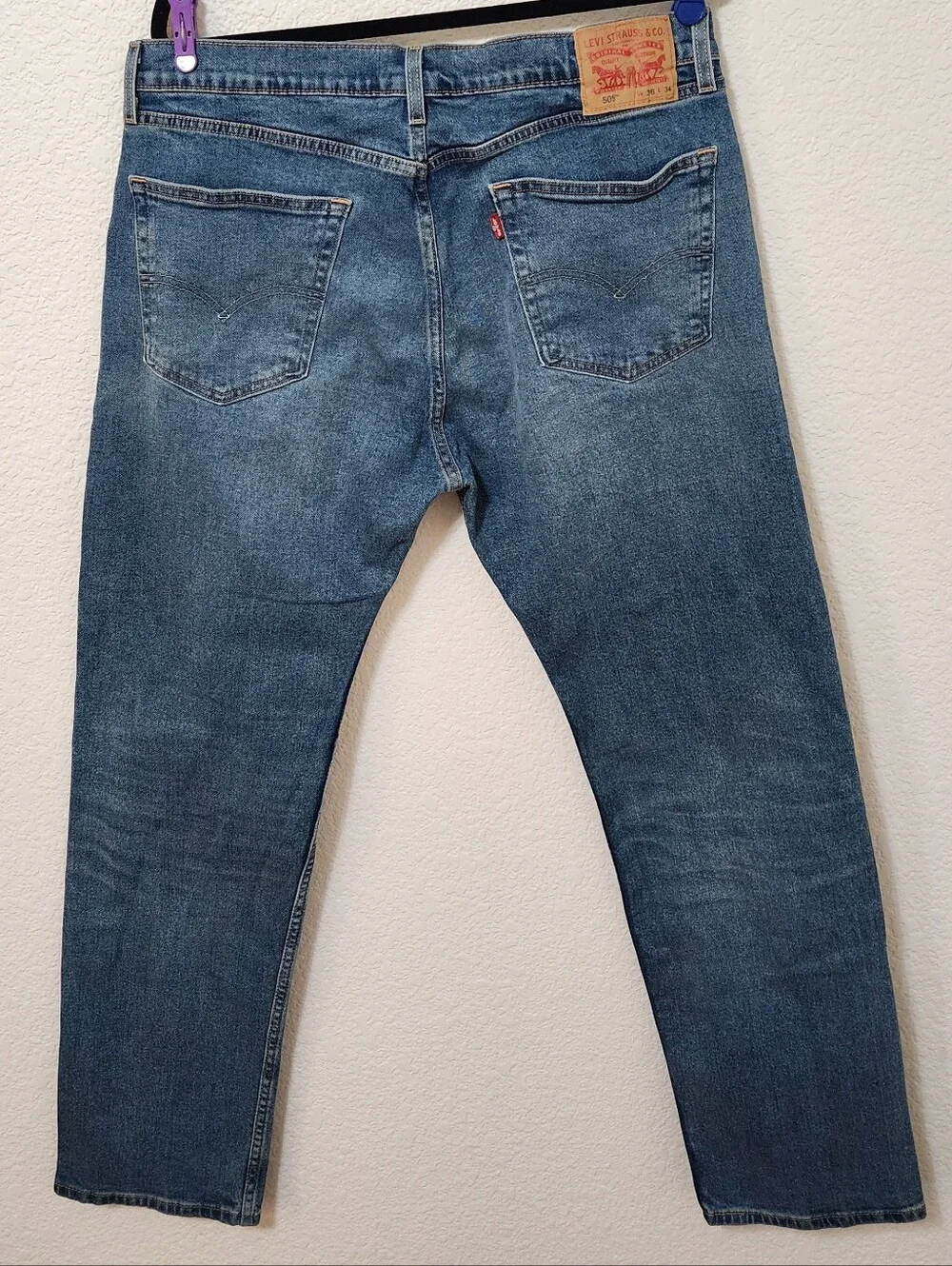 Levi's 505 Regular Fit Straight Leg Jeans Medium Wash Men's Tagged as 36x34